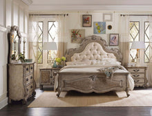 Load image into Gallery viewer, Lisbon Luxury Gray Upholstered Panel Bed
