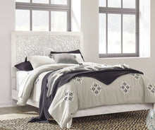 Load image into Gallery viewer, Raia Exclusive Modern Luxury Bed

